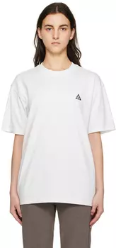 Белая футболка с вышивкой Nike