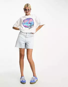 Белая футболка свободного кроя с принтом в виде дельфина Noisy May