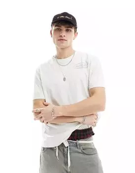 Белая футболка Timberland со светоотражающим логотипом на спине