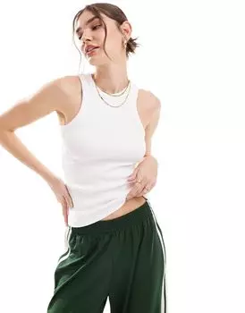 Белая футболка в рубчик с гоночной спиной JJXX