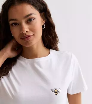 Белая хлопковая футболка Petite с узорчатым принтом пчелы New Look, белый