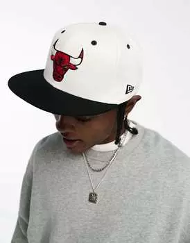 Белая кепка New Era 9fifty Chicago Bulls