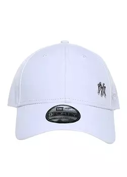 Белая кепка унисекс New Era