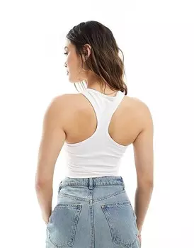 Белая майка-борцовка с вырезами на спине ASOS DESIGN