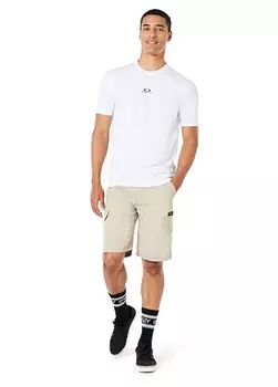 Белая мужская футболка с круглым вырезом и принтом Oakley