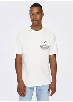 Белая мужская футболка с круглым вырезом и принтом Only & Sons