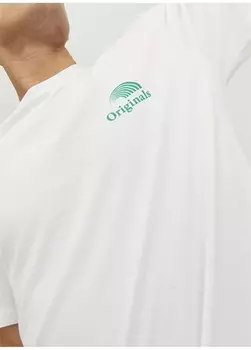 Белая мужская футболка с круглым вырезом с принтом Jack & Jones