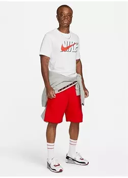 Белая мужская футболка с круглым вырезом с принтом Nike