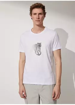 Белая мужская футболка с круглым вырезом с принтом People By Fabrika