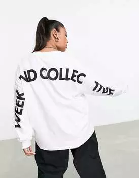 Белая объемная футболка с длинными рукавами и логотипом на спине ASOS Weekend Collective Curve
