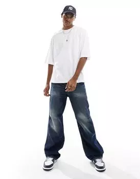 Белая оверсайз-футболка ADPT