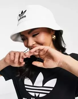 Белая панама с трилистником adidas Originals