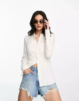 Белая приталенная блузка-рубашка с узором Something New X Emma Fridsell, открытой спиной и шнуровкой