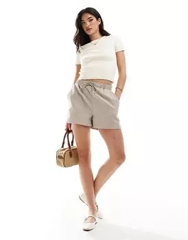 Белая трикотажная мини-футболка ASOS DESIGN