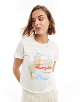 Белая укороченная футболка с графическим принтом «Copenhagen» ASOS