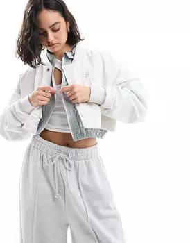 Белая укороченная тканая куртка-бомбер Nike MDC