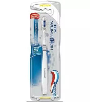 Белая зубная щетка Aquafresh High Efection, GlaxoSmithKline