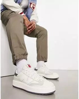 Бело-черные кроссовки New Balance CT302