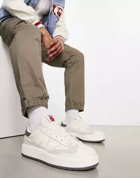 Бело-черные кроссовки New Balance CT302