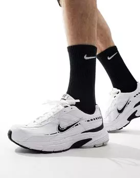 Бело-черные кроссовки Nike Initiator Nike