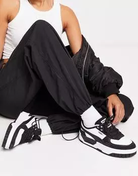 Бело-черные кроссовки Puma Cali Dream