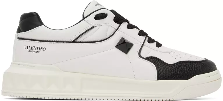 Бело-черные кроссовки с заклепками Valentino Garavani