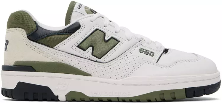 Бело-хаки кроссовки 550 New Balance