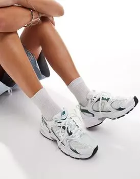 Бело-серые кроссовки New Balance 530