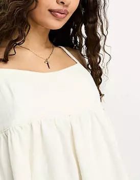 Белое джинсовое платье мини на бретелях ASOS DESIGN Petite
