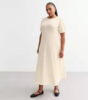 Белое фактурное платье-миди с короткими рукавами Curves New Look, белый