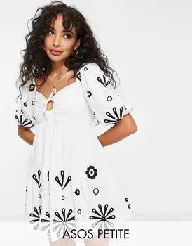 Белое мини-платье с объемными рукавами и черной вышивкой ASOS DESIGN Petite