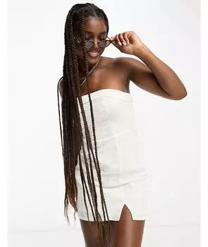 Белое платье без бретелек с вырезом сбоку и шнуровкой на спине Hollister