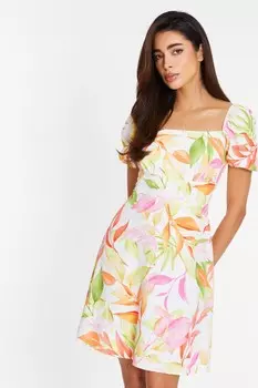 Белое платье-фигуристка с тропическим принтом QUIZ Clothing