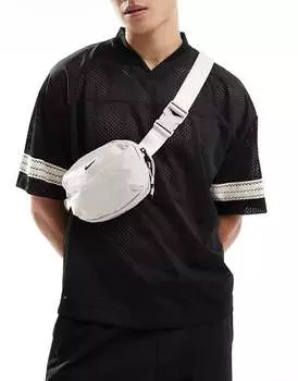 Белоснежная поясная сумка Nike Aura