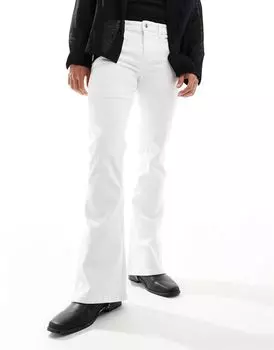 Белые эластичные расклешенные джинсы ASOS DESIGN
