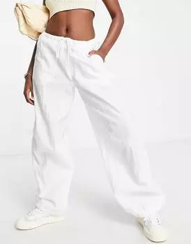 Белые брюки свободного кроя из нейлона с парашютом Topshop