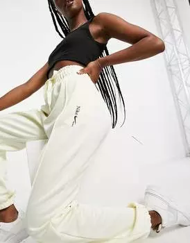 Белые джоггеры оверсайз Nike с утягивающим шнурком