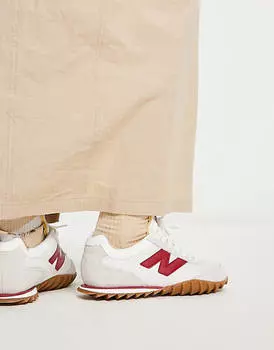 Белые и красные кроссовки New Balance RC30