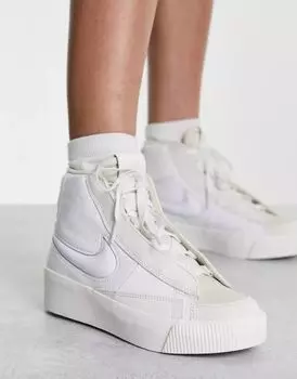 Белые и разноцветные кроссовки Nike Blazer Mid Victory