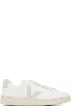 Белые и серые кроссовки Urca CWL VEJA