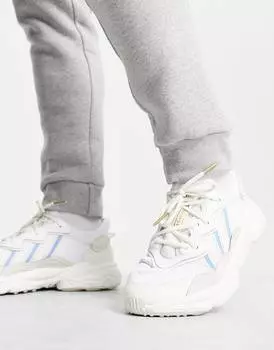 Белые кроссовки adidas Originals Ozweego