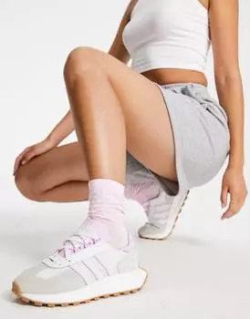 Белые кроссовки adidas Originals Retropy E5 с сиреневыми деталями