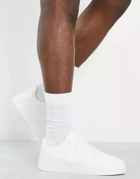 Белые кроссовки на массивной подошве ASOS