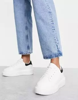 Белые кроссовки на массивной подошве ASOS DESIGN Dorina