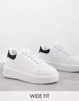 Белые кроссовки на массивной подошве ASOS DESIGN Wide Fit Dorina