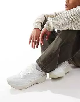 Белые кроссовки New Balance 1080