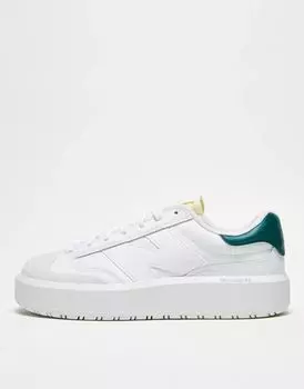Белые кроссовки New Balance CT302 с зеленой отделкой