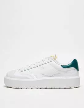 Белые кроссовки New Balance CT302 с зелеными деталями