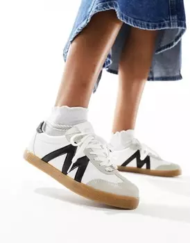 Белые кроссовки Steve Madden Escape