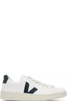 Белые кроссовки Urca CWL VEJA